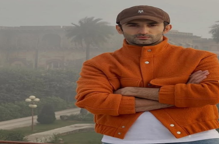 'नेहरू' और &lsquo;जुबली&rsquo; के रोल में कश्मीर का गहरा असर : सिद्धांत