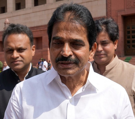 केरल चुनाव तारीखों पर केसी वेणुगोपाल बोले, स्थानीय परिस्थितियों का नहीं रखा गया ध्यान