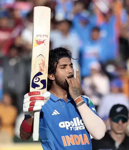 भारत बनाम न्यूजीलैंड: राजकोट में वनडे शतक लगाने वाले पहले भारतीय बने केएल राहुल