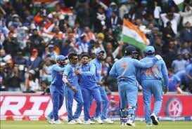 Independence Day 2025: नीले रंग की जर्सी ही क्यों पहनती है टीम इंडिया? देश की शान तिरंगा में छिपा है राज