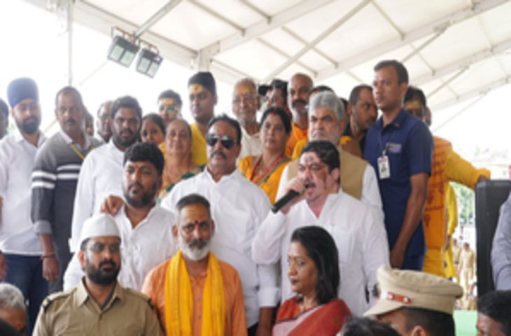 हैदराबाद में अस्थमा रोगियों के लिए 'मछली प्रसादम' का वितरण शुरू