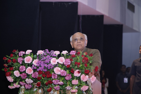 गुजरात सड़क चौड़ीकरण परियोजनाओं के लिए वन भूमि के अग्रिम हस्तांतरण की मंजूरी मांगेगा