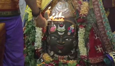हरियाली अमावस्या पर बाबा महाकाल का अलौकिक शृंगार, हरी भांग और बेलपत्र की माला से सजे देवाधिदेव