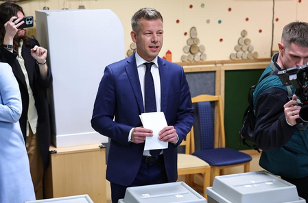 पीएम मोदी ने हंगरी चुनाव में जीत पर पीटर मग्यार को दी बधाई, बोले-मिलकर काम करने को लेकर उत्सुक