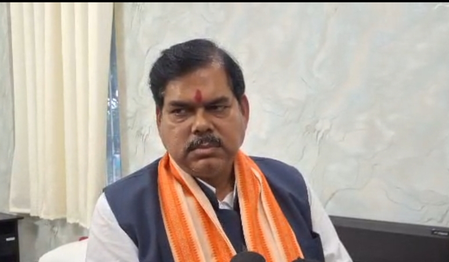 सुप्रीम कोर्ट के फैसले को लेकर सजग हुई सरकार, बिहार के दो लाख से अधिक शिक्षकों का भविष्य दांव पर
