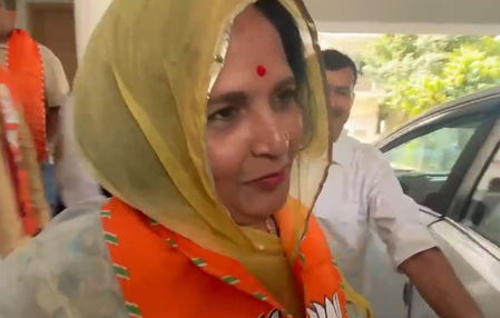 राजस्थान: सरोज कंवर बनीं जयपुर की पहली महिला डिप्टी मेयर, कांग्रेस के सलमान मंसूरी को हराया