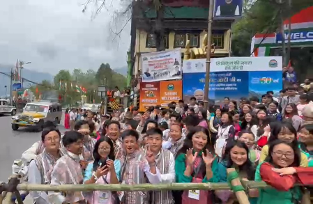 सिक्किम: पीएम मोदी के स्वागत के लिए लोगों में भारी उत्साह, उद्यमी दिवाकर बोले- मैं प्रधानमंत्री का आभारी हूं