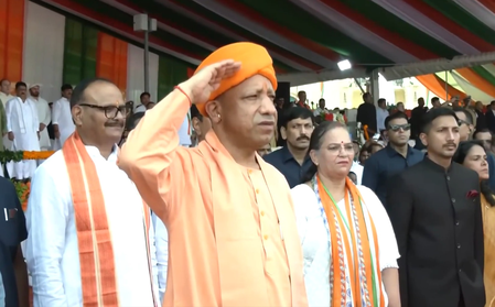 स्वतंत्रता दिवस के अवसर पर सीएम योगी समेत कई राज्य के मुख्यमंत्रियों ने दीं शुभकामनाएं