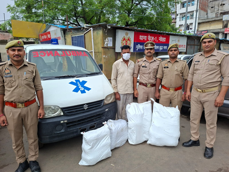 एंबुलेंस बनाकर चला रहे थे गांजा तस्करी का नेटवर्क, 64 किलो गांजा और एंबुलेंस बरामद
