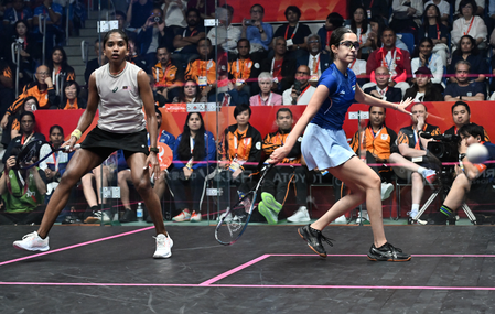 एशियन गेम्स: स्क्वैश में 18 वर्षीय अनाहत सिंह ने सिल्वर मेडल जीतकर रचा इतिहास