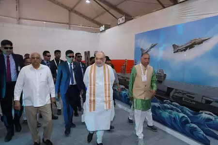 केंद्रीय गृह मंत्री शाह और सीएम भूपेंद्र पटेल ने अहमदाबाद शॉपिंग फेस्टिवल का उद्घाटन किया