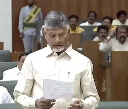 आंध्र प्रदेश विधानसभा में अमरावती प्रस्ताव पेश, मुख्यमंत्री चंद्रबाबू ने की राजधानी के लिए कानूनी दर्जे की मांग