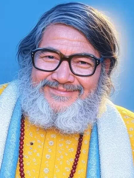 काका हाथरसी: ऐसे कवि जो लोगों को हंसाने के बाद सामाजिक समस्याओं को लेकर सोचने पर कर देते थे मजबूर