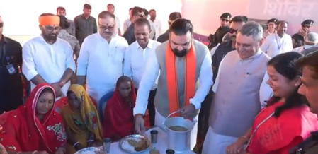बिहार : बाढ़ प्रभावित वैशाली-सारण के दौरे पर सीएम सम्राट चौधरी, राहत शिविर में व्यवस्थाओं का लिया जायजा