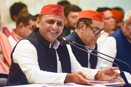मुख्यमंत्री योगी आदित्यनाथ समेत कई नेताओं ने अखिलेश यादव को दी जन्मदिन की बधाई