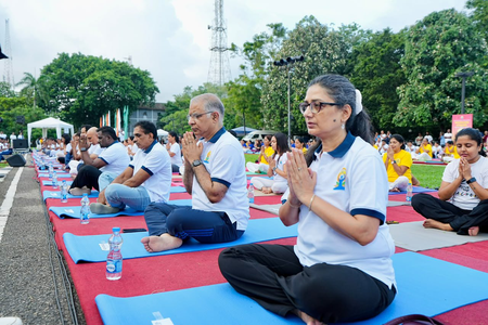 श्रीलंका से ऑस्ट्रेलिया तक मनाया जा रहा अंतरराष्ट्रीय योग दिवस, भारत में इजरायली राजदूत ने दी बधाई