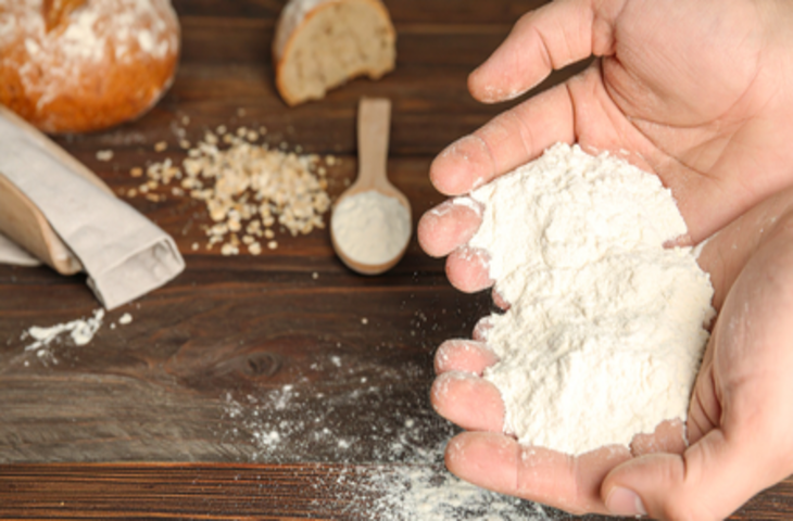 स्वाद में मखमली, शरीर के लिए जहर! जानें मैदा कैसे आपको पहुंचाता है नुकसान