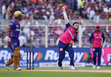 आईपीएल 2026: चोटिल म्हात्रे की जगह चेन्नई सुपर किंग्स ने मधवाल को साइन किया