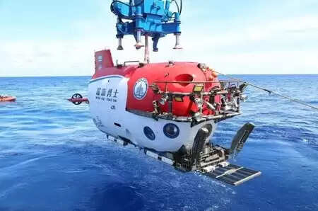 चीन की तीन प्रमुख मानवयुक्त पनडुब्बियों ने 2025 में प्रभावशाली परिणाम हासिल किए