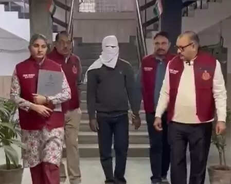 दिल्ली पुलिस ने अपराधी रोहित को किया गिरफ्तार, 18 से अधिक मामले दर्ज
