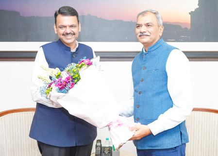 महाराष्ट्र: ड्रग तस्करी के खिलाफ कार्रवाई तेज होगी, एनसीबी प्रमुख ने फडणवीस से की मुलाकात