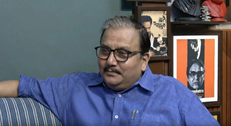 इतिहास को उसके समय के संदर्भ में समझना जरूरी : मनोज झा