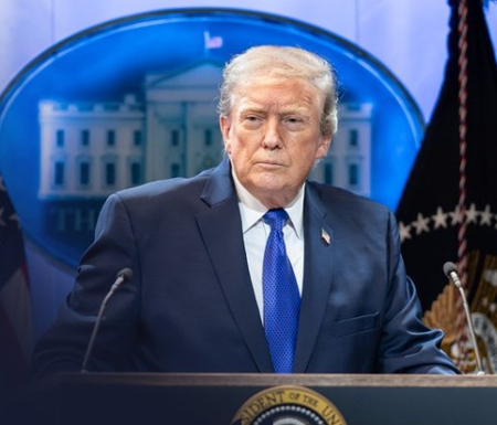 खुद की तय समय-सीमा से महज 90 मिनट पहले पलटे ट्रंप, आखिरी क्षणों में ईरान पर हमले का फैसला टाला