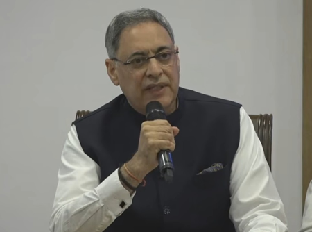 पश्चिम एशिया घटनाक्रम पर पूरी नजर, भारतीयों की सुरक्षा सुनिश्चित करना हमारी कोशिश: विदेश मंत्रालय