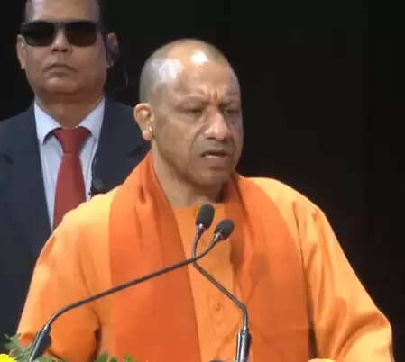 लक्ष्य पर एकाग्रता, संकल्प पर दृढ़ता व कर्म में निरंतरता ही स्वामी विवेकानंद का संदेशः योगी आदित्यनाथ