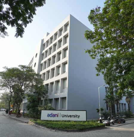 अदाणी यूनिवर्सिटी और आईआईटी मंडी ने 5 साल के समझौते पर किए हस्ताक्षर, अनुसंधान और शैक्षणिक सहयोग को मिलेगा बढ़ावा