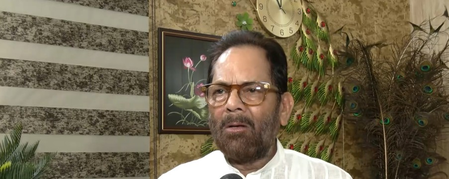 राहुल गांधी की टिप्पणी पर बोले मुख्तार अब्बास नकवी- पीएम ने संकट के वक्त खुद को साबित किया