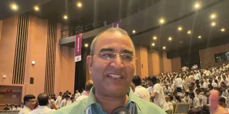 वाराणसी में दो दिवसीय 'नमो बुक फेस्ट' का आगाज, पीएम मोदी पर लिखी 500 से अधिक किताबें एक छत के नीचे प्रदर्शित