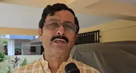 राहुल सिन्हा ने पीएम मोदी को सराहा, बोले- देश को जनसेवी और जिम्मेदार प्रधानमंत्री मिला है