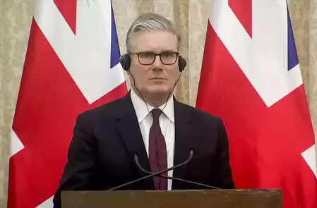 ट्रंप के ग्रीनलैंड वाले बयान पर भड़के ब्रिटेन के प्रधानमंत्री स्टार्मर, डेनमार्क पीएम को जताया समर्थन