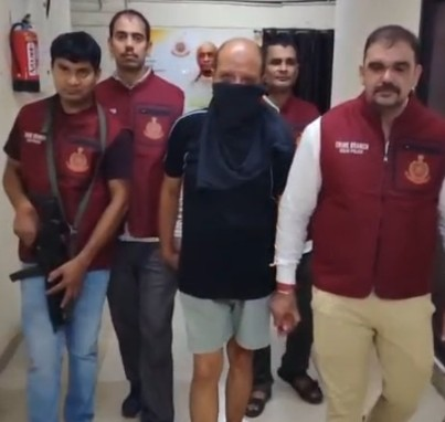 दिल्ली पुलिस की क्राइम ब्रांच ने 26 साल से फरार उम्रकैद के अपराधी को किया गिरफ्तार