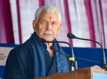 स्टेकहोल्डर्स एक मजबूत प्रोफेशनल कम्युनिटी बनाने के लिए मिलकर काम करें : एलजी मनोज सिन्‍हा