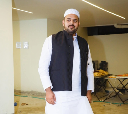 हैदराबाद के चारमीनार में अतिक्रमण हटाने पर भारी बवाल, एआईएमआईएम एमएलसी पर केस दर्ज