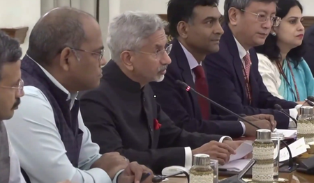 भारत-वियतनाम संयुक्त आयोग की बैठक में जयशंकर बोले-वियतनाम 'एक्ट ईस्ट पॉलिसी' का अहम साझेदार