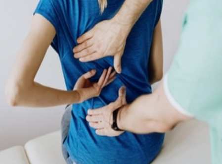 सुबह उठते ही शरीर में रहती है जकड़न, आमवातारि वटी से मिलेगा आराम