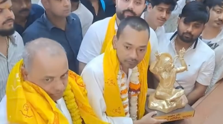 बिहार: जदयू की सदस्यता ग्रहण करने के बाद महावीर मंदिर पहुंचे निशांत, मजार जाकर भी मांगी दुआ