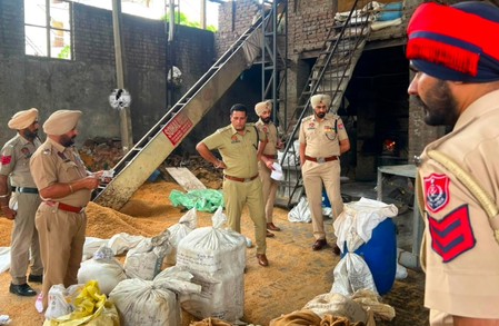 लुधियाना पुलिस की बड़ी कार्रवाई, 11 किलो हेरोइन समेत भारी मात्रा में नशीले पदार्थ नष्ट किए गए
