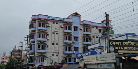 तारापीठ होटल अग्निकांड: सात मौतों के बाद निर्माण अनुमति और सुरक्षा इंतजामों पर उठे सवाल