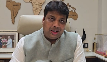 राहुल गांधी पर रोहन गुप्ता का तंज, पूछा- 'कब तक 'विक्टिम कार्ड' खेलते रहेंगे?'