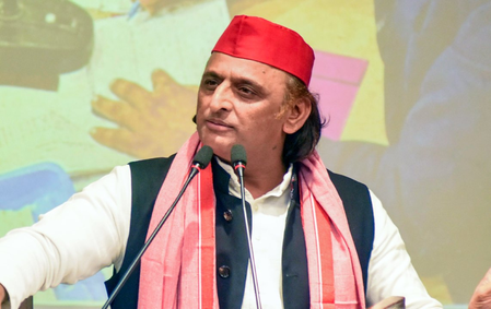 अखिलेश का भाजपा पर तंज, बोले- काला चश्मा लगाकर जनता को गुमराह करने वाले, अब जाने वाले