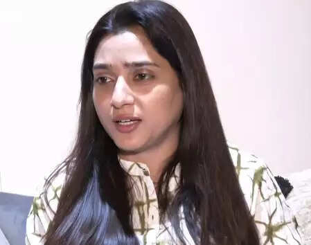 हाजी मस्तान की बेटी से रेप कर संपत्ति हड़पी, पीएम मोदी से लगाई न्याय की गुहार