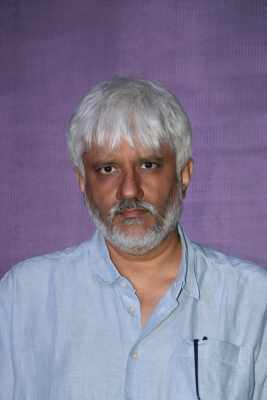 'हॉन्टेड 3डी' के डायरेक्टर विक्रम भट्ट ने बताए अपने शौक, कहा- 'साइंस, टेक्नोलॉजी और फॉर्मूला 1 रेसिंग में दिलचस्पी'
