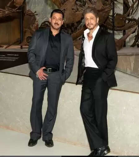 बी प्राक से पहले इन अभिनेताओं को भी मिल चुकी है जान से मारने की धमकी, चर्चे में रहा कॉमेडियन का अपहरण