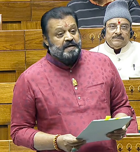 केरल में दो रेलवे प्रोजेक्ट्स को केंद्र से हरी झंडी, सुरेश गोपी ने फैसले का किया स्वागत