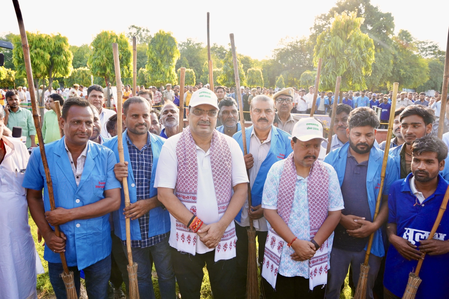जयपुर में स्वच्छता अभियान में शामिल हुए नितिन नवीन और भजनलाल शर्मा, सफाई मित्रों को किया सम्मानित
