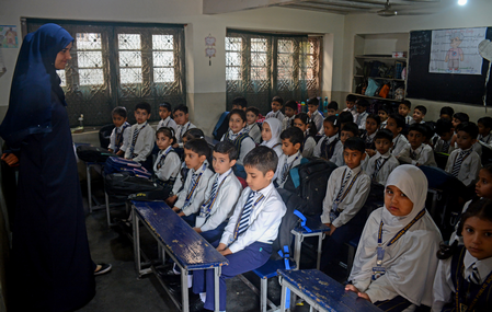 जम्मू-कश्मीर में शिक्षकों के लिए बड़ी खबर, विधानसभा में टीईटी से छूट का प्रस्ताव पारित